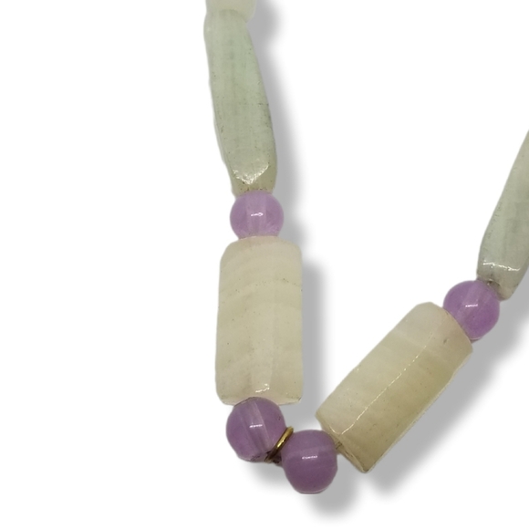 BEAUTIFUL VINTAGE PASTEL COLOR MARBLED ALABASTER STONE & GLASS BEAD NECKLACE - Picture 5 of 7
